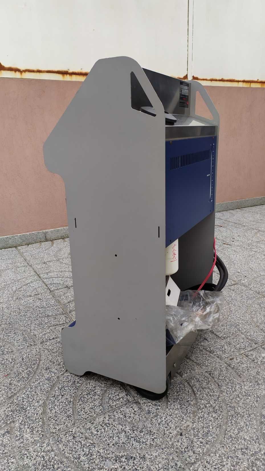 Estação de tratamento de sistemas de combustível Engine Tech ETU-2200e