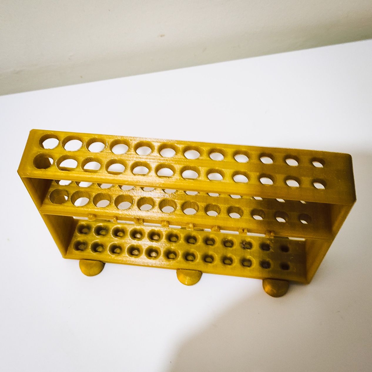 Suporte para 24 pincéis