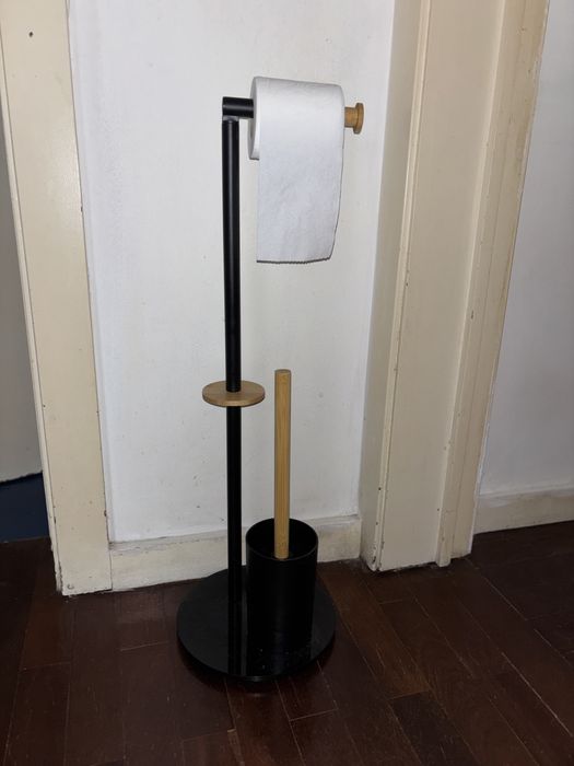 Suporte de casa de banho 2 em 1 - Porta-papel higiénico e piaçava