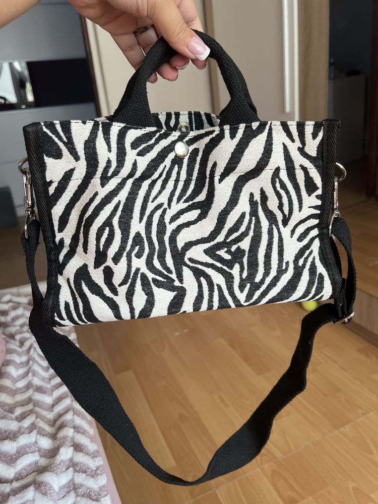 Torebka zebra dlugi pasek