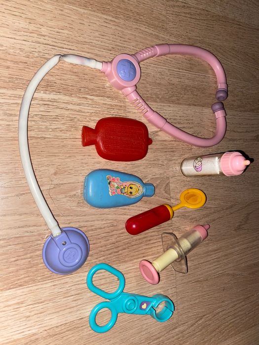 Маленький лікар, предмети для гри