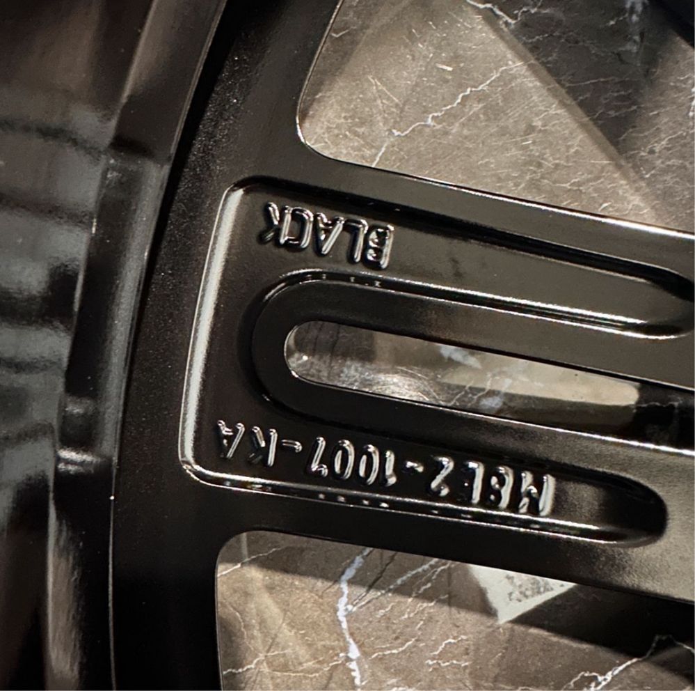 Нові диски Range Rover 23 Vogue L460 Ренж Ровер Sport M8E2-1007-KA R23