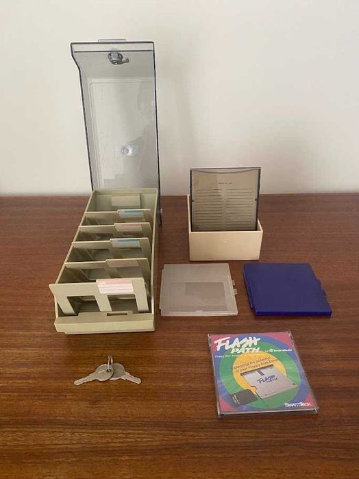 Set of floppy disk storage boxes64552718262401120