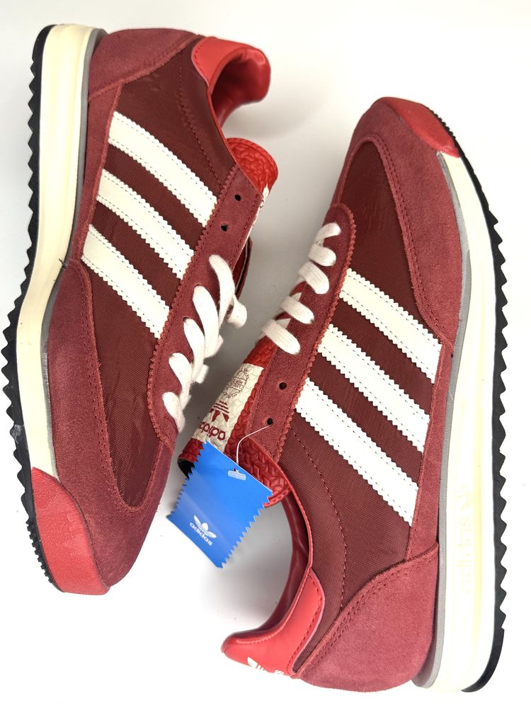 Кроссовки Adidas НОВЫЕ 37р