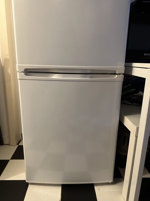 Frigorífico KUNFT branco - óptimo estado, pronto a usar!
