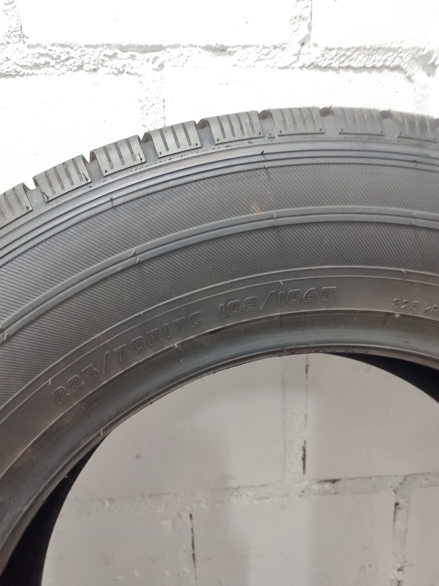 Falken Eurowinter Van01225/70 R17 108/106 T C 
Eurowint