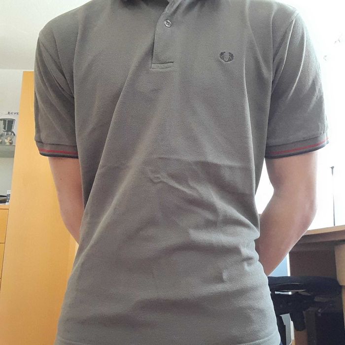 Поло Fred Perry.