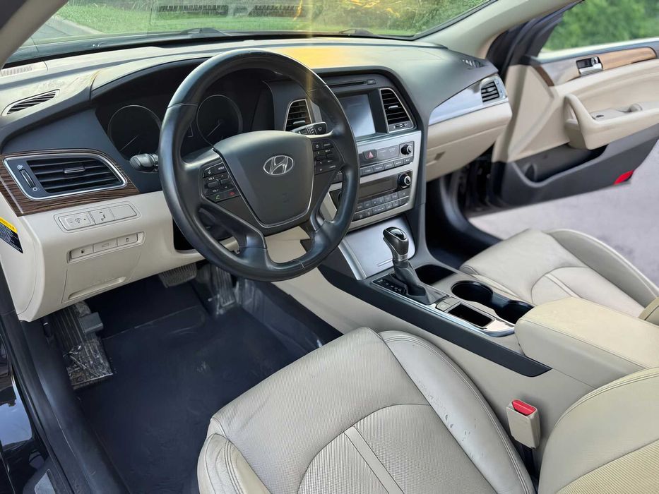 Hyundai Sonata      2017