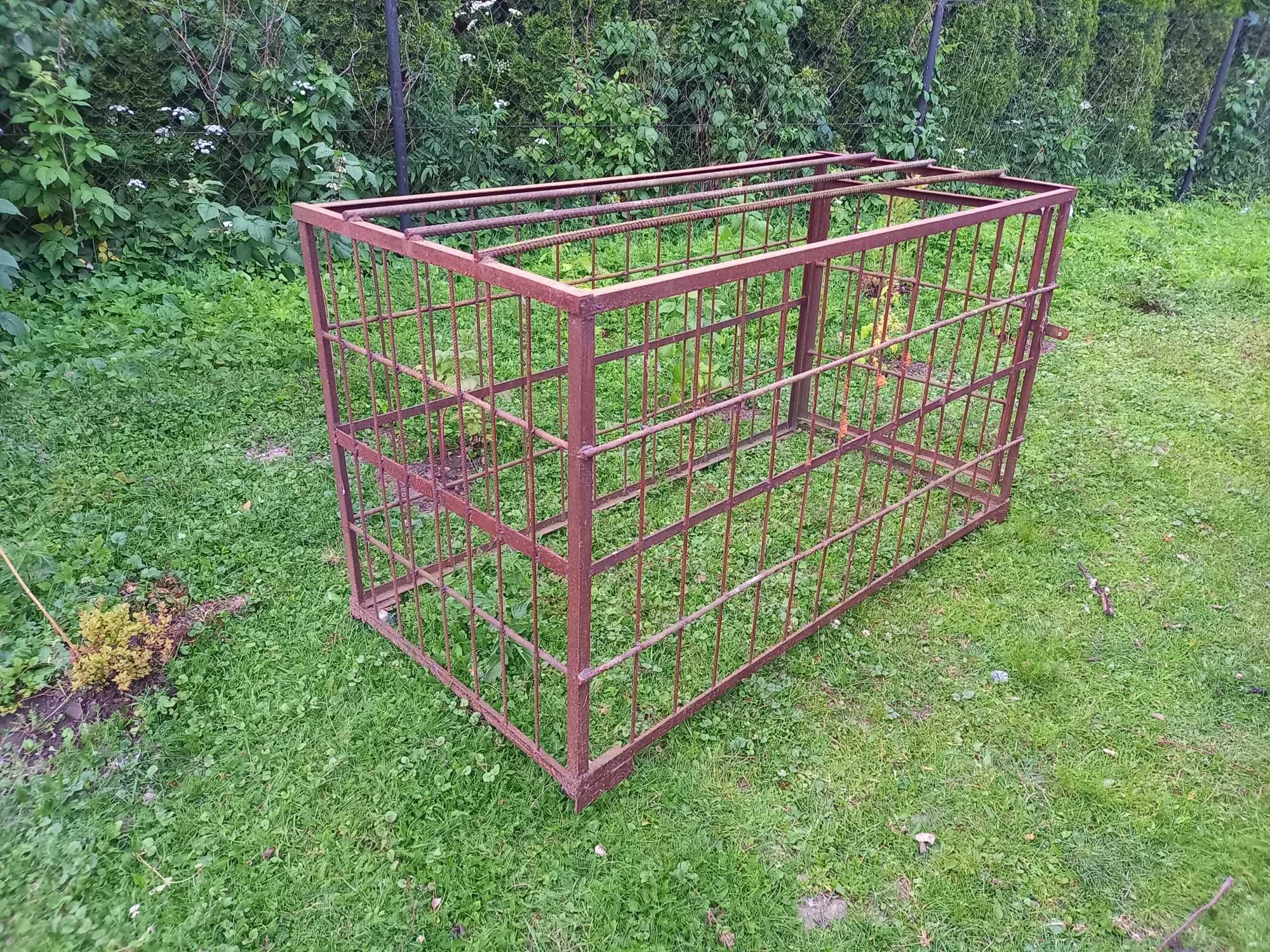 Klatka stalowa do przewozu świni