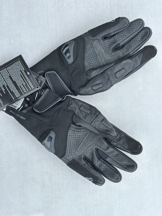 Krotkie rekawice motocyklowe Seca Summer Short II Perforacja, Ochrona!