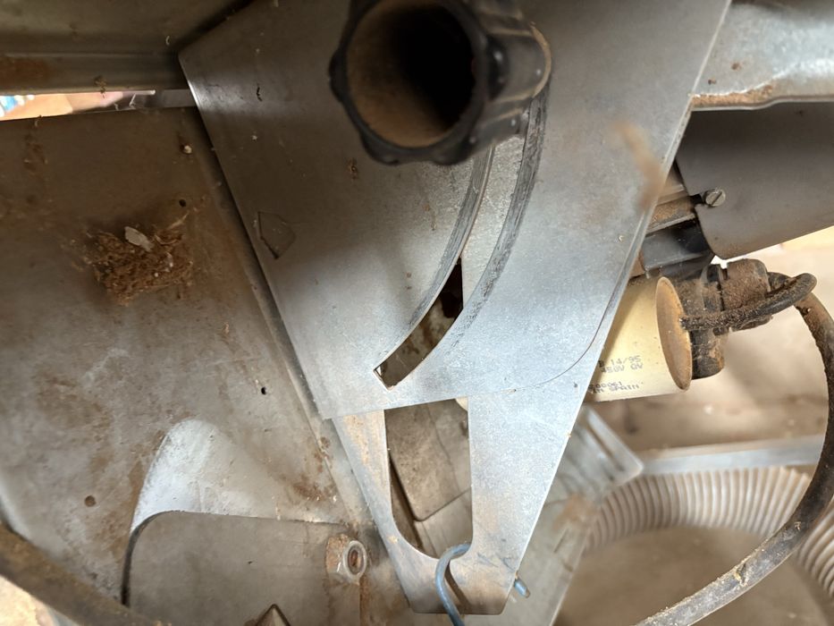 Pila stolowa krajzega cyrkularka  230v