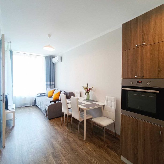 Подобово студія з окремою спальнею ЖК Комфорт Таун Лівобережна Дарниця