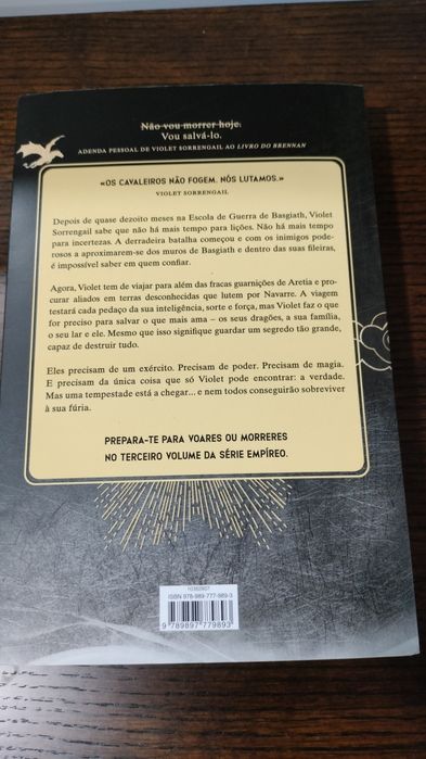 Livro Tempestade de Ónix de Rebeca Yarros