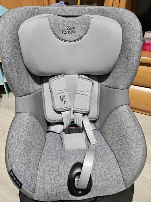 Автокрісло Britax romer  DUALFIX M і-SIZE