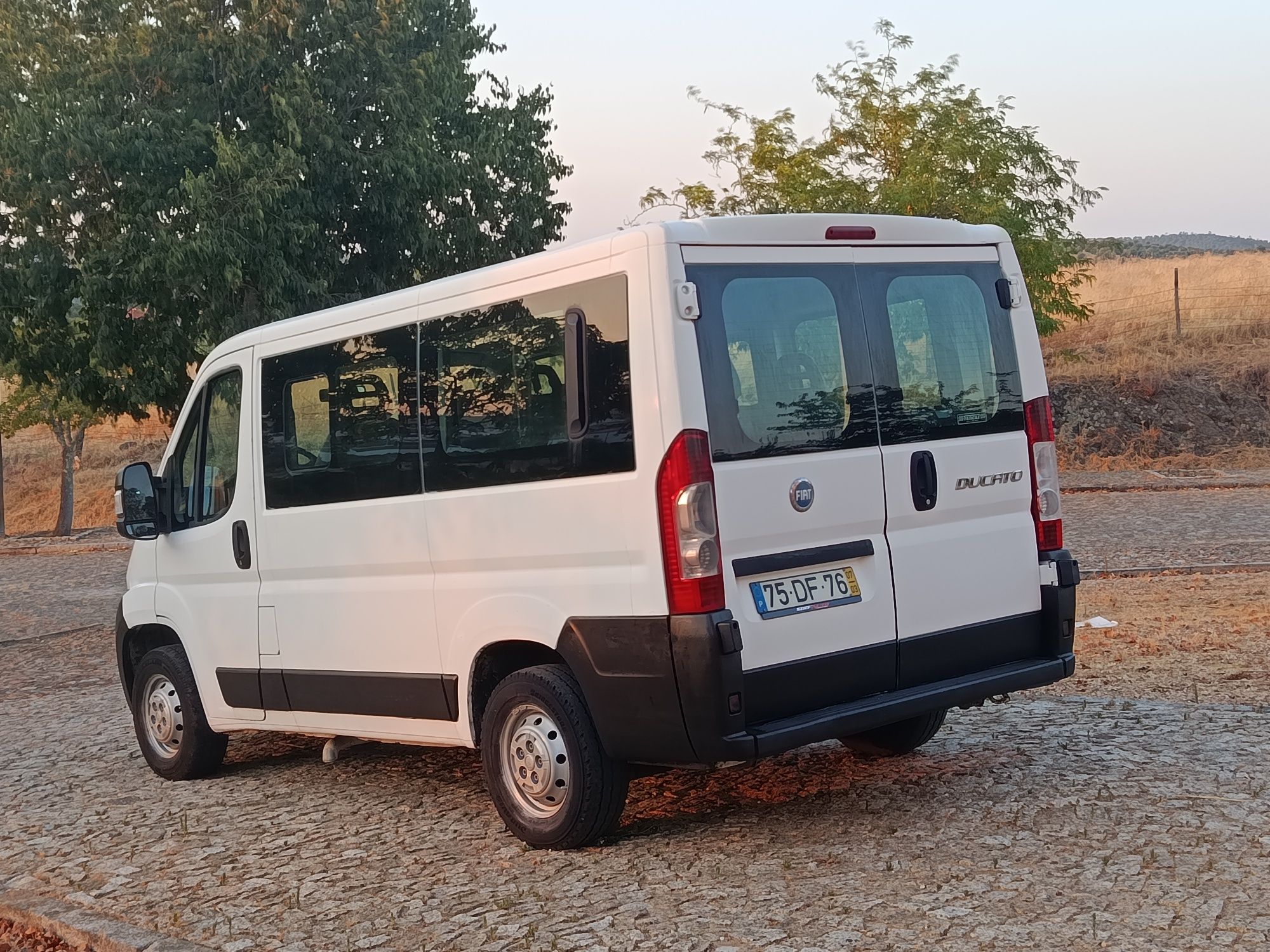 Vendo ou troco Fiat Ducato multejet 2.2 100 CV 9 lugares IUC 50 € como