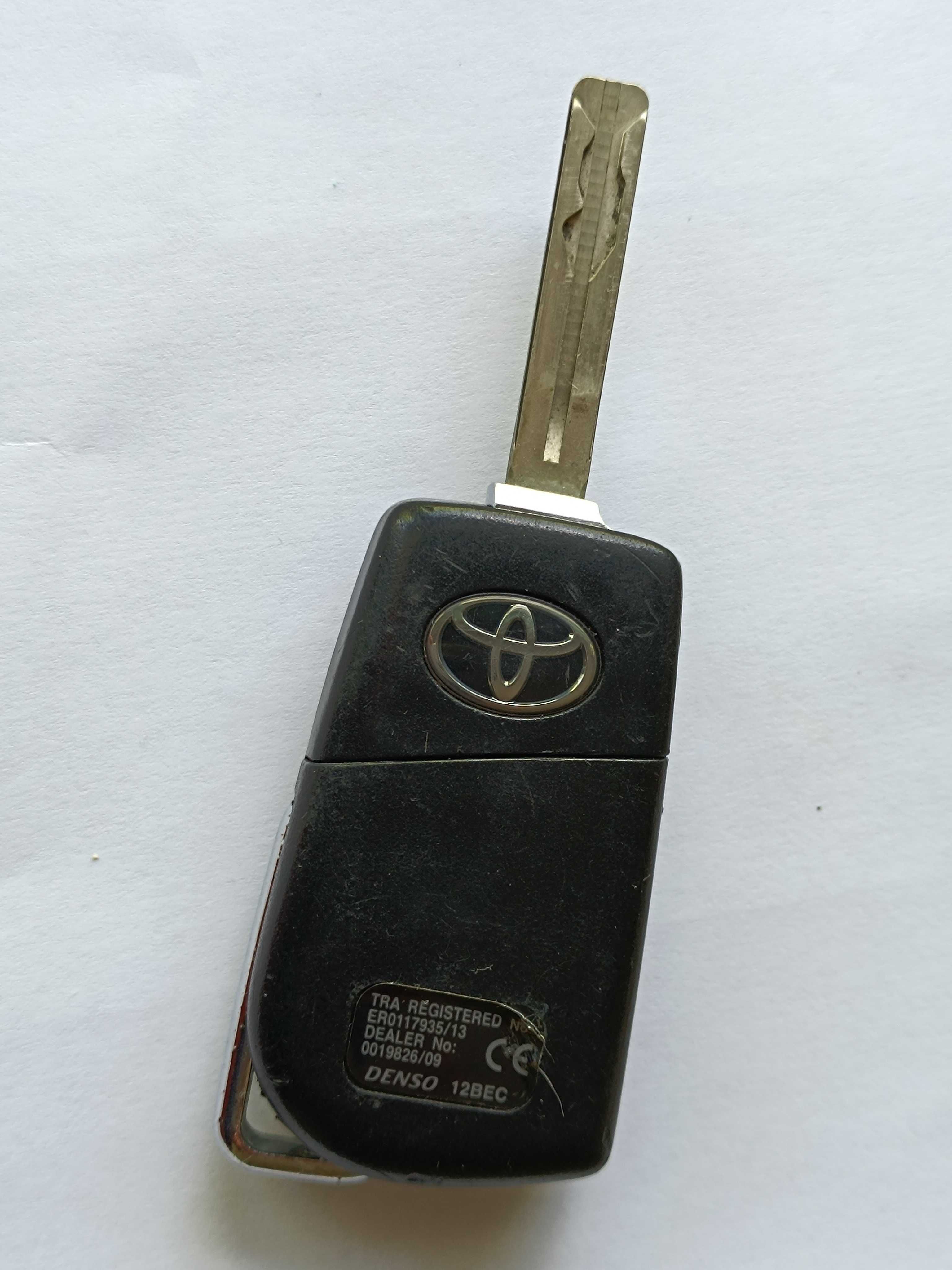 Выкидной Ключ Тойота Toyota denso 12BEC