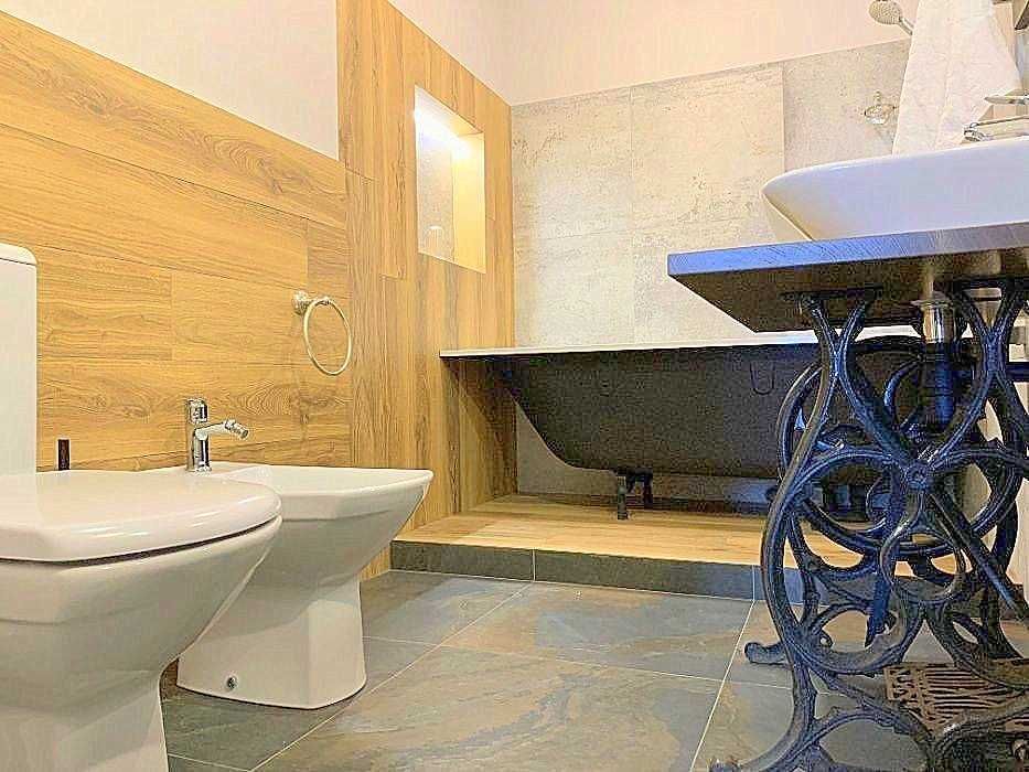 двуспальная квартира в стиле ЛОФТ, Гефест