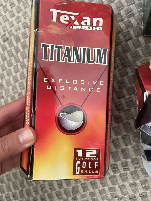 Conjunto bolas de Golf e Ts