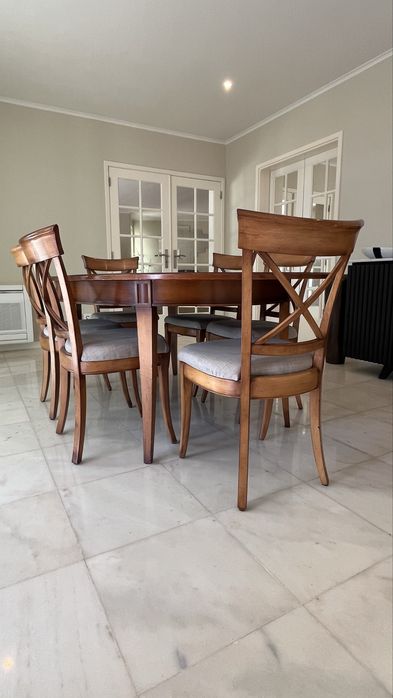 Mesa de jantar com 6 cadeiras Roche Bobois - 120cm x 220cm