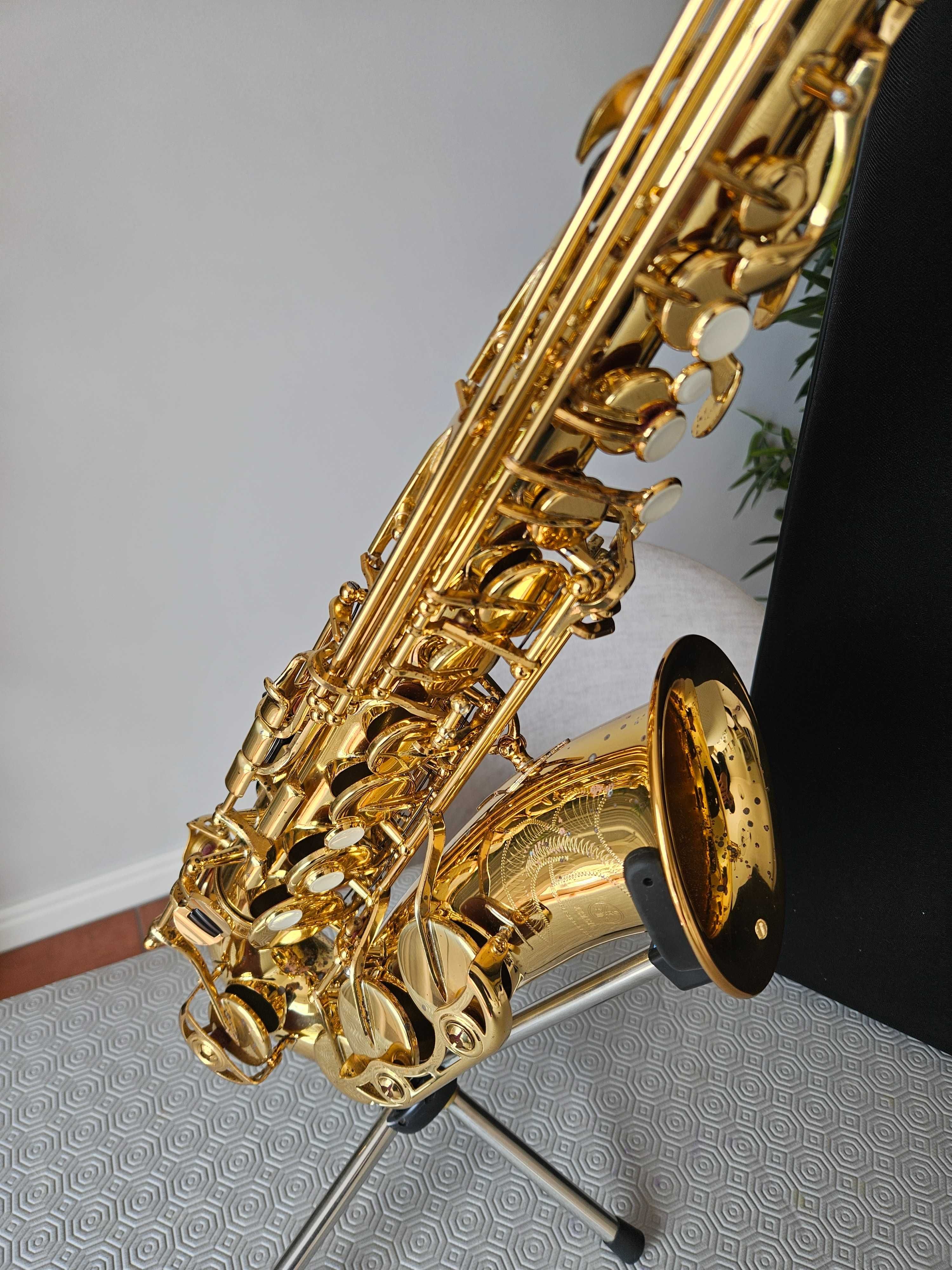 Saxofone Alto Yamaha YAS-62