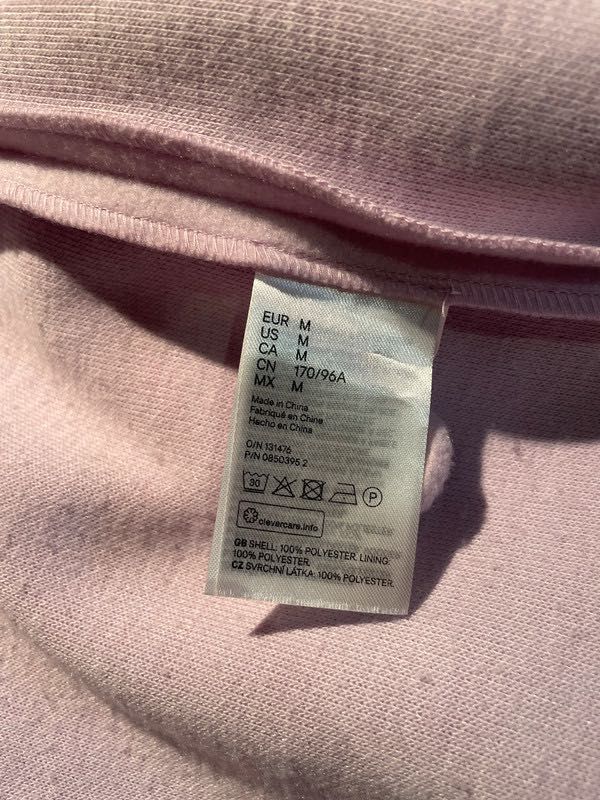 Płaszcz jasny fioletowy z futrzanymi rękawami i kołnierzem H&M m