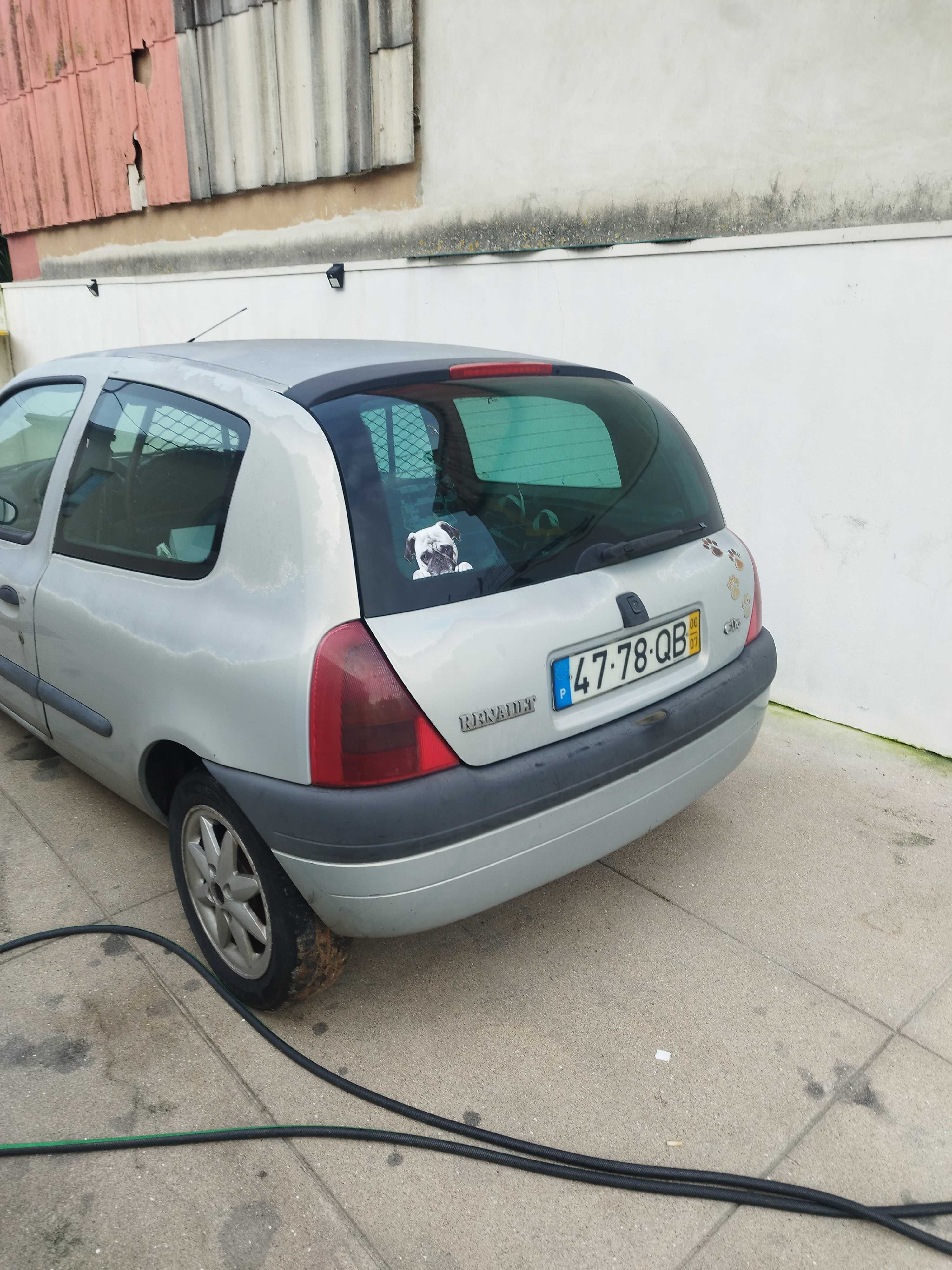 Renault Clio ll 1.9 Diesel ano 2000