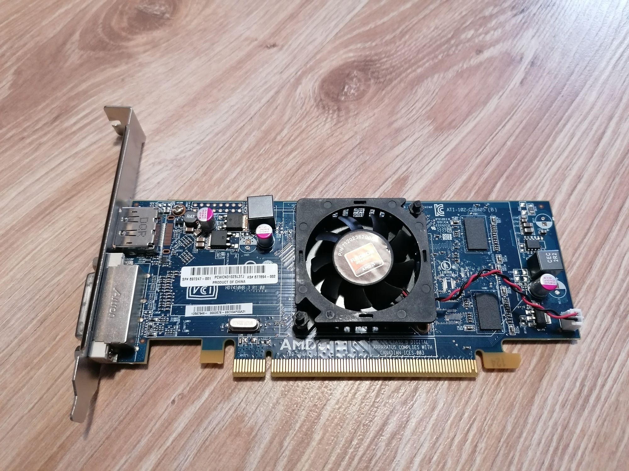 Відеокарта AMD Radeon HD7450 1GB
