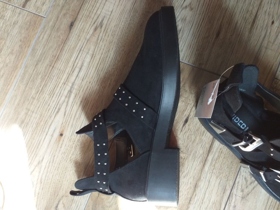 Botki zamszowe czarne