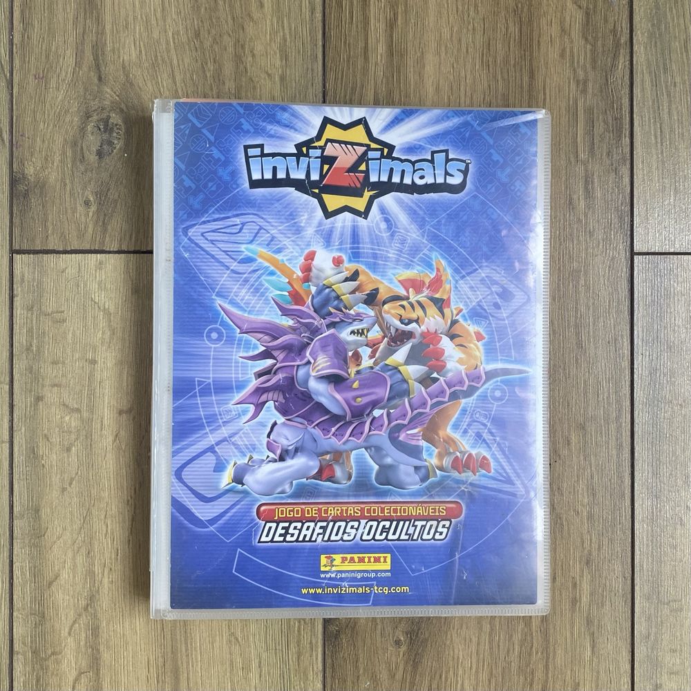 Caderneta Invizimals + 312 cartas