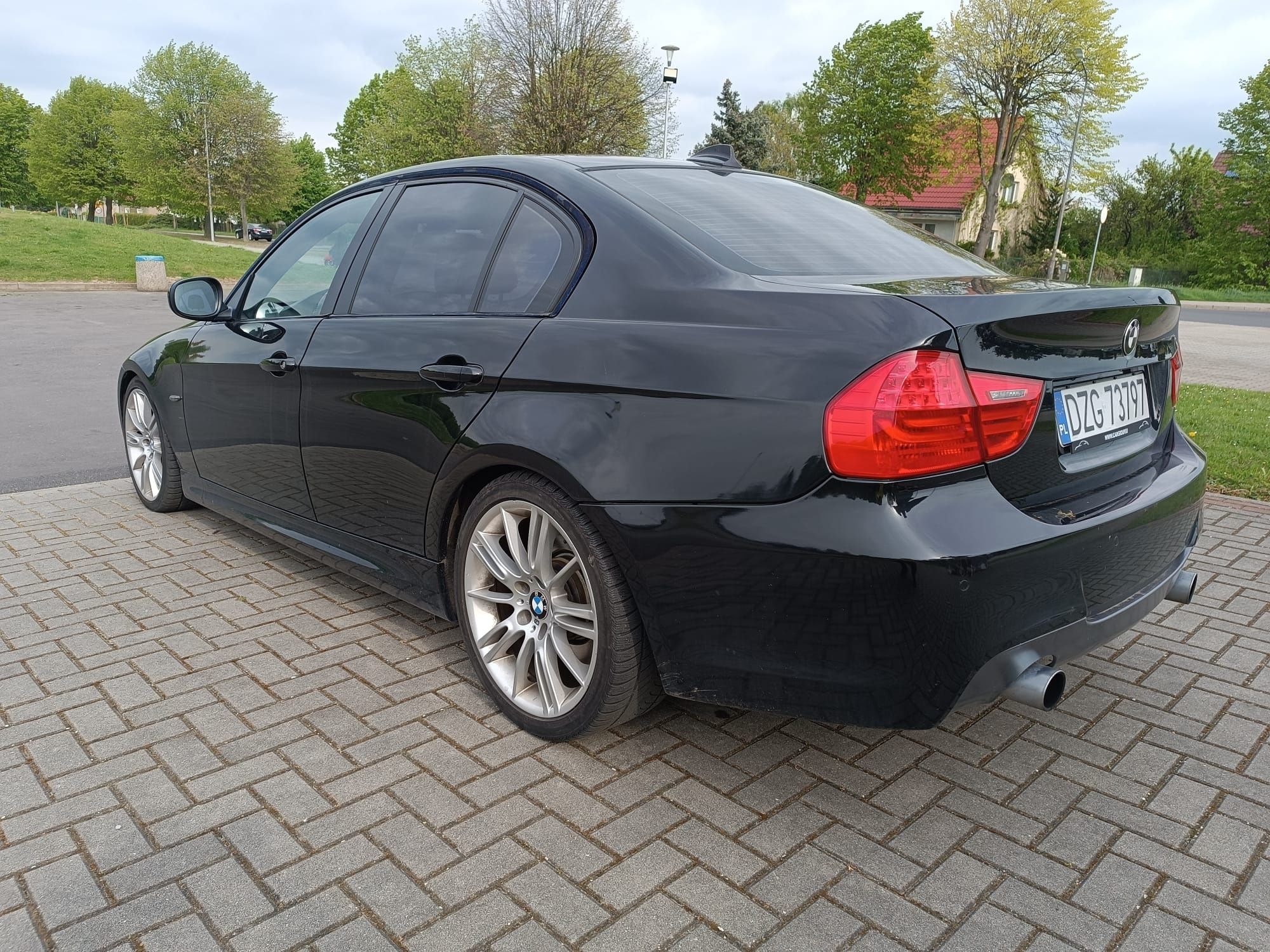 BMW E90 335d M-pakiet