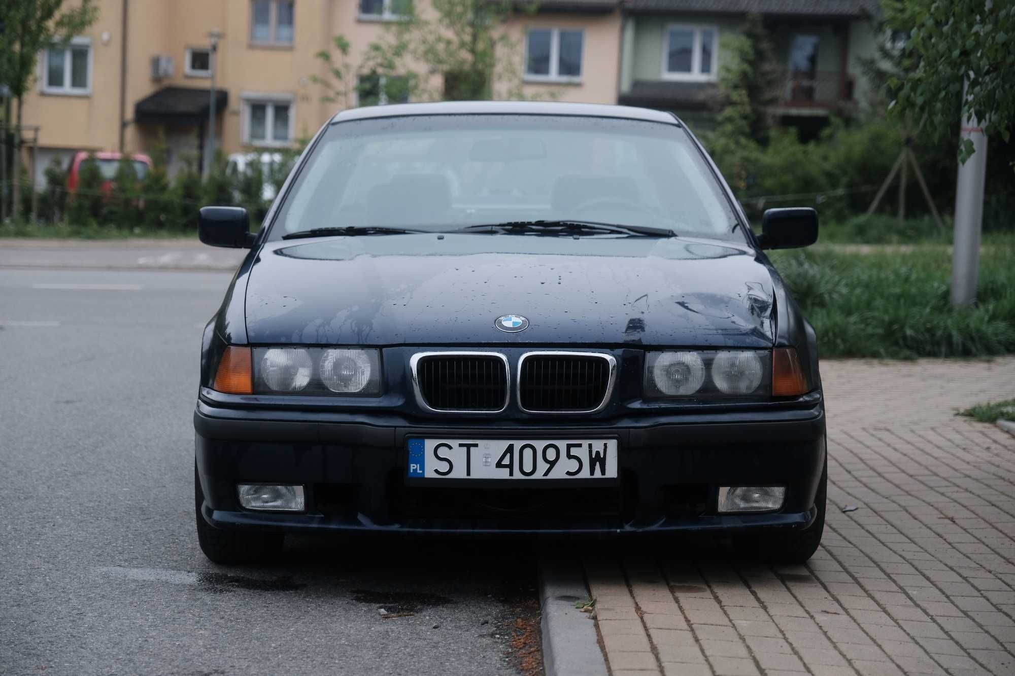 BMW e36 sedan 1.8tds