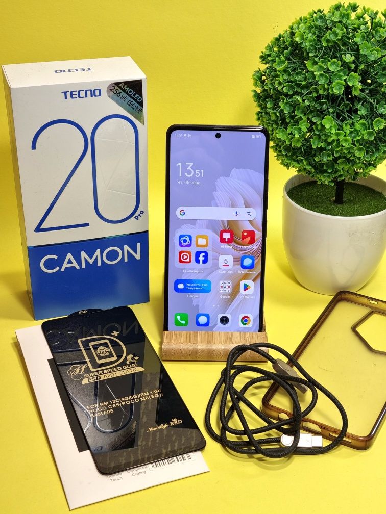 Продам телефон Tecno Camon 20 Pro Nfc 8+8/256 gb гарний стан