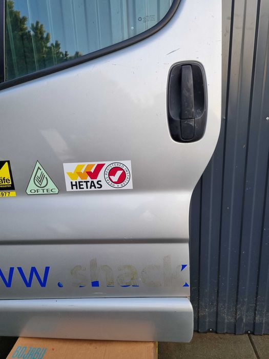Opel Vivaro Drzwi Lewe Przód Kolor L147