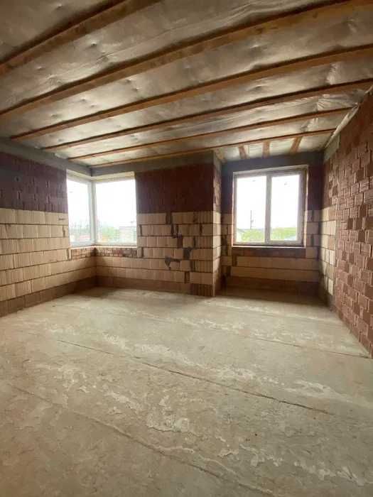 Продаж якісно побудованих БУДИНКІВ Стоянка 2. закрита територія  ГАЗ