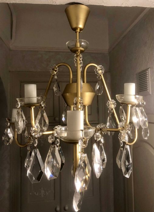 Винтажная люстра с хрустальными подвесками