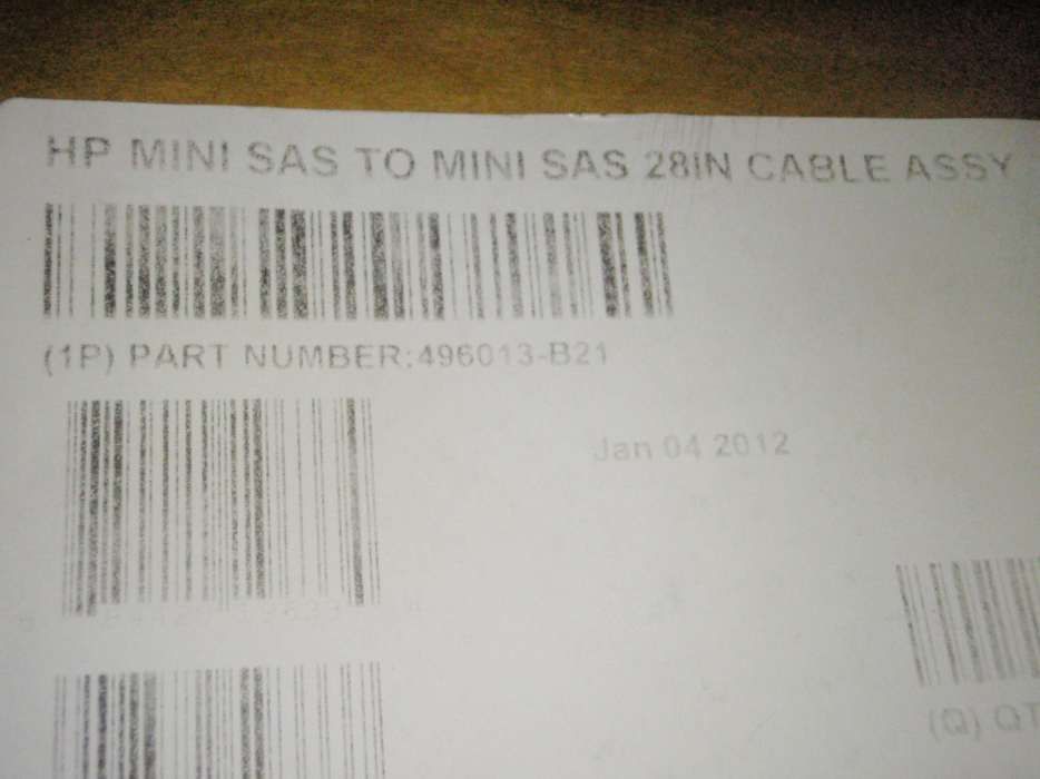 Packs de 2 Cabos HP Mini SAS to Mini SAS 28'' ~71,12cm 426013-B2