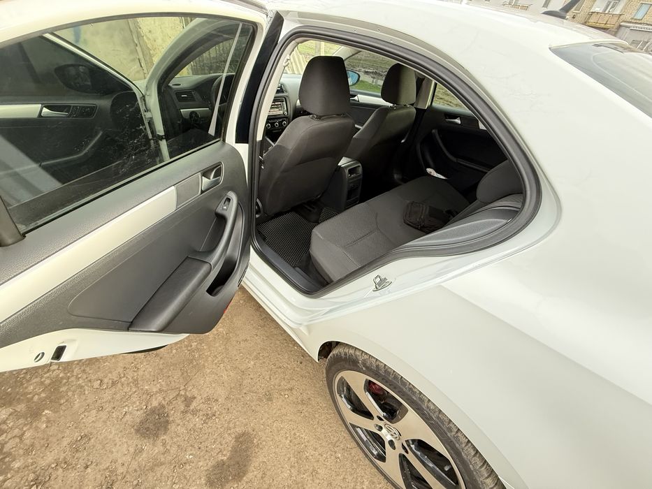 VOLKSWAGEN JETTA 2014 ,офіциал 2.0 TDI