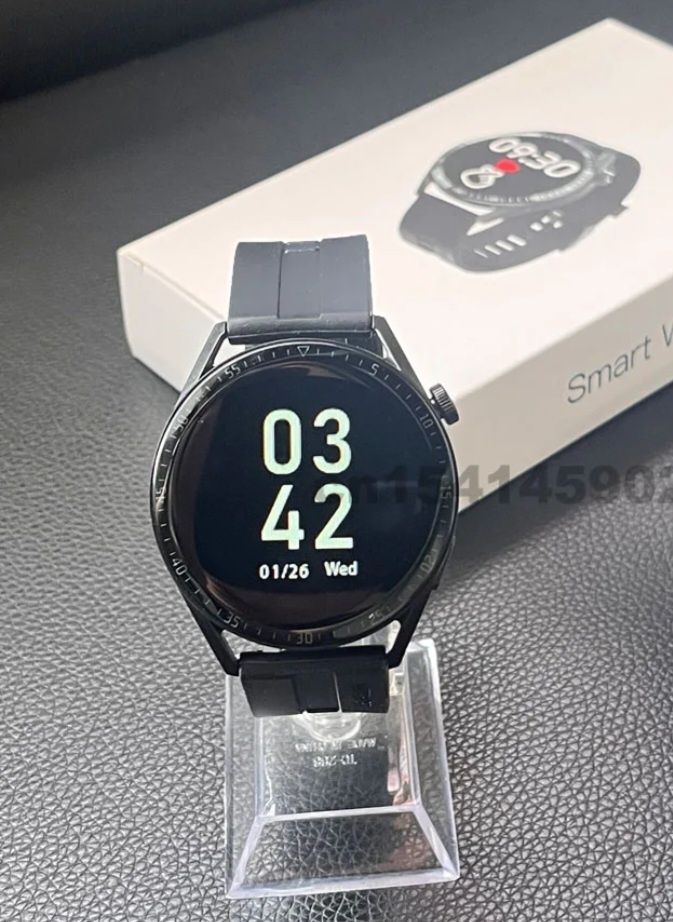 Czarny smartwatch GT