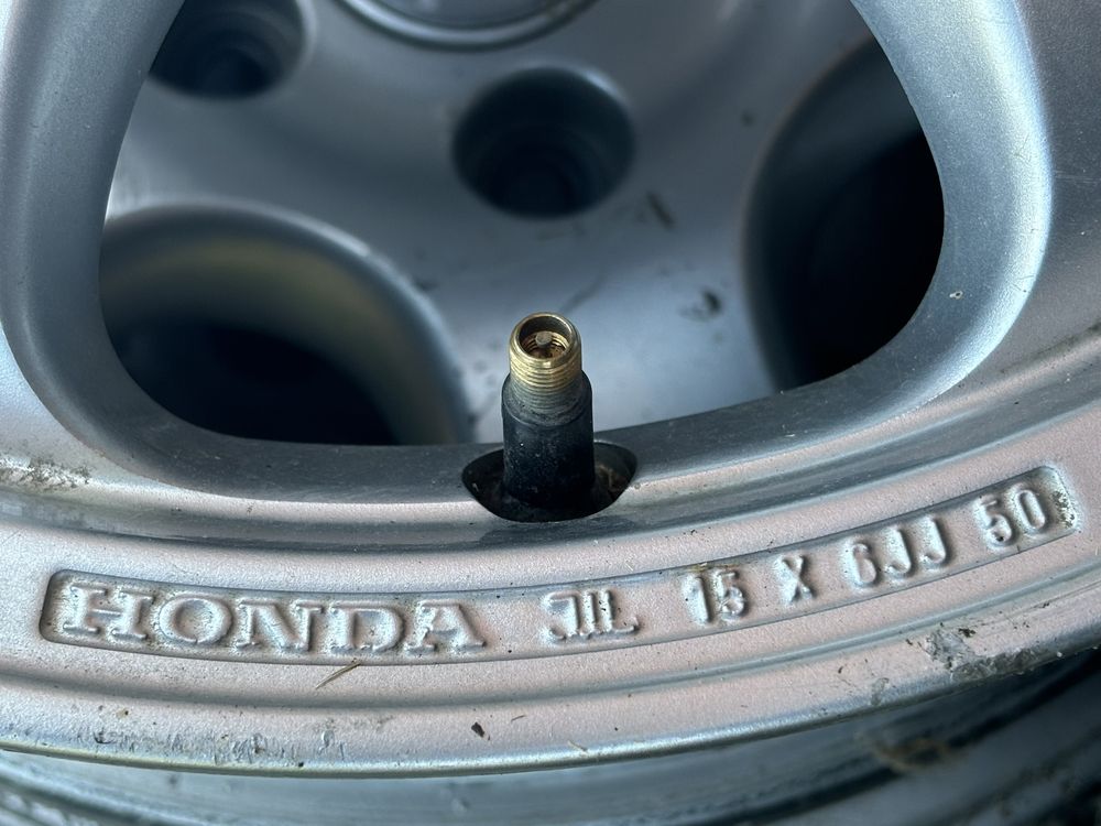 Продам диски Honda