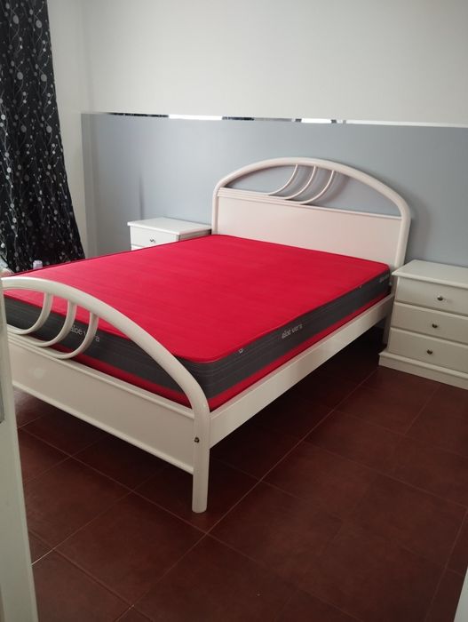 Mobília de quarto branca