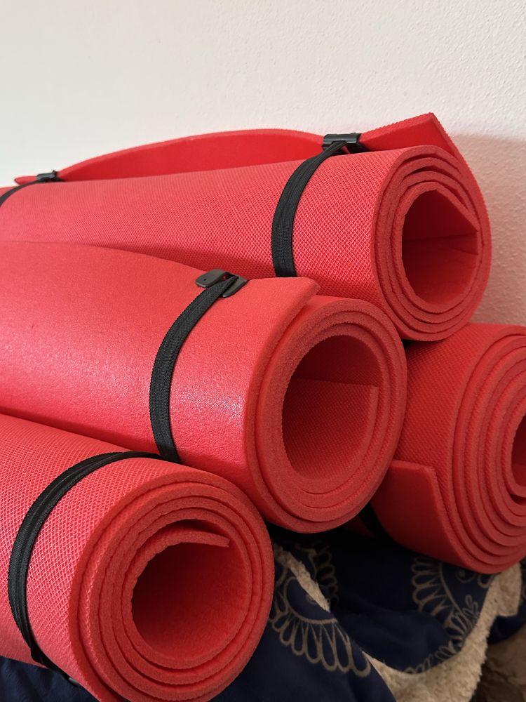 Tapete de yoga novo