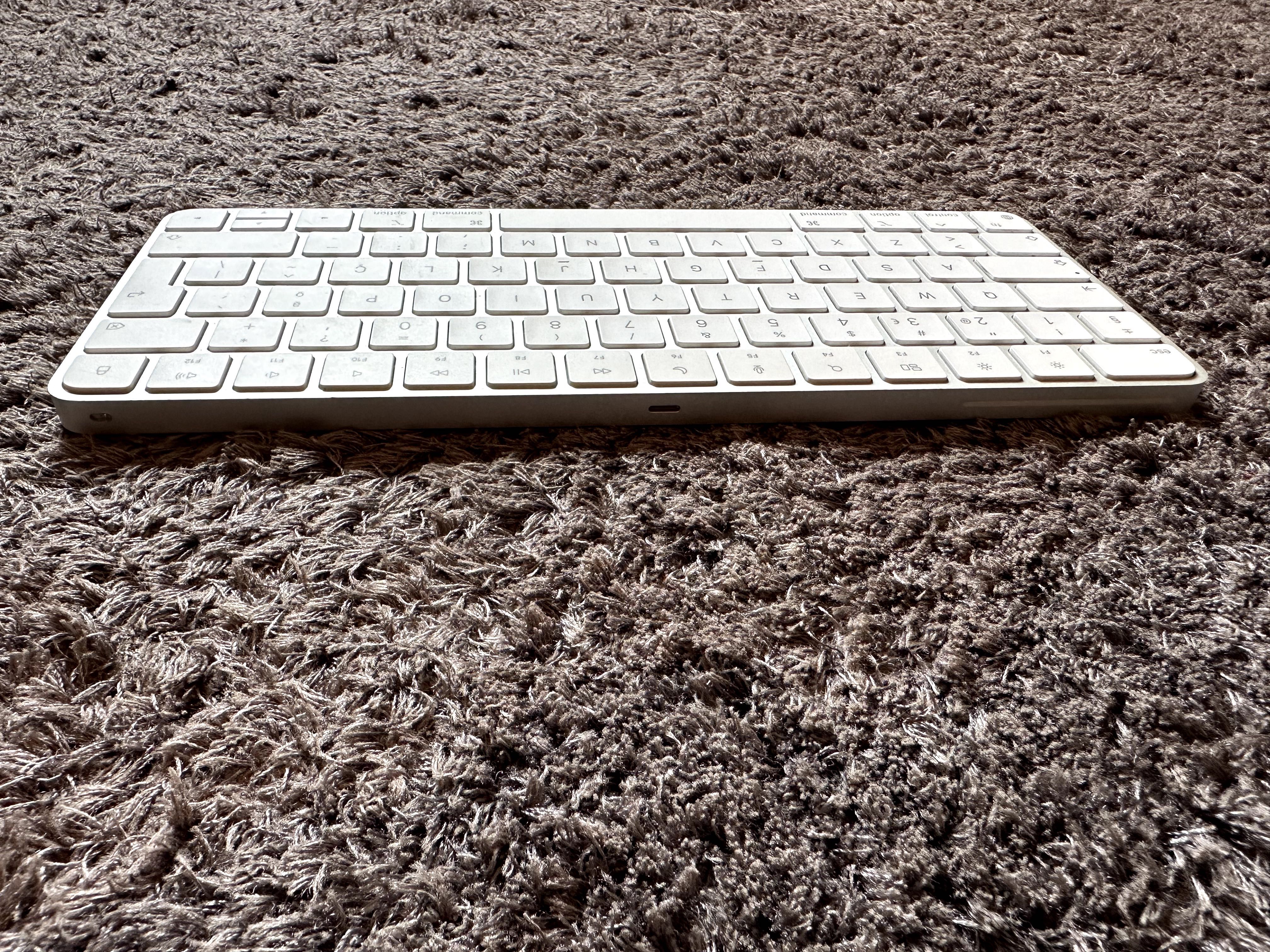 Apple Magic Keyboard