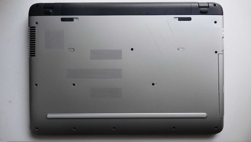 HP Pavilion 17-G 17.3 AMD A8-7410 8gb 256gb M360 2gb АКБ 100% Win10