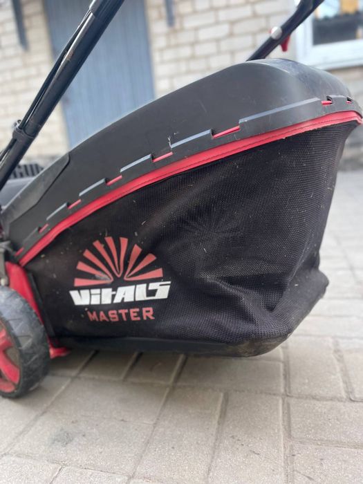 Газонокосилка Vitals