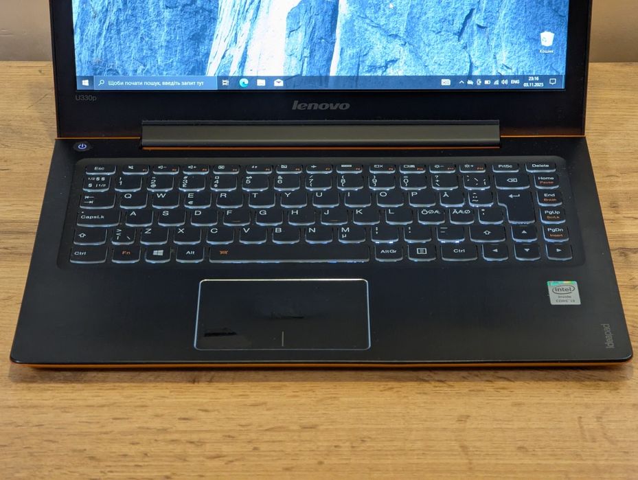 Ультрабук Lenovo IdeaPad U330p i3/4th 4/128
