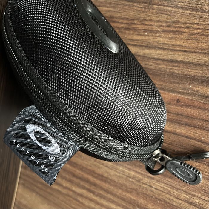 Футляр для окулярів Oakley