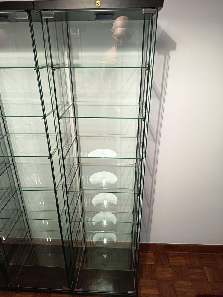 Vendo Vitrine ikea