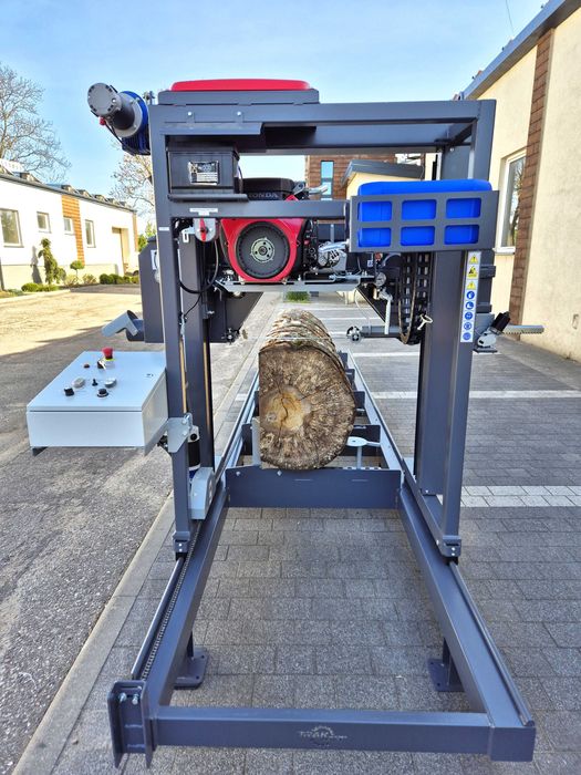 Spalinowy trak taśmowy silnik HONDA GX630 TTP-600 Standard Trak-Met CE