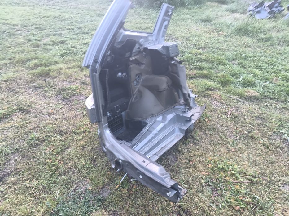 BMW X3 E83 blotnik cwiartka lewy tyl kolor A08/7