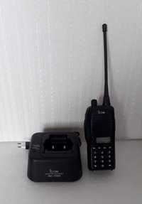 Рация, радиостанция Icom IC-F4GT, Япония. Новая литиевая батарея.